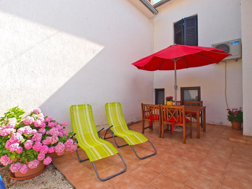 House Sandra 1430 Nyaraló Peresiji