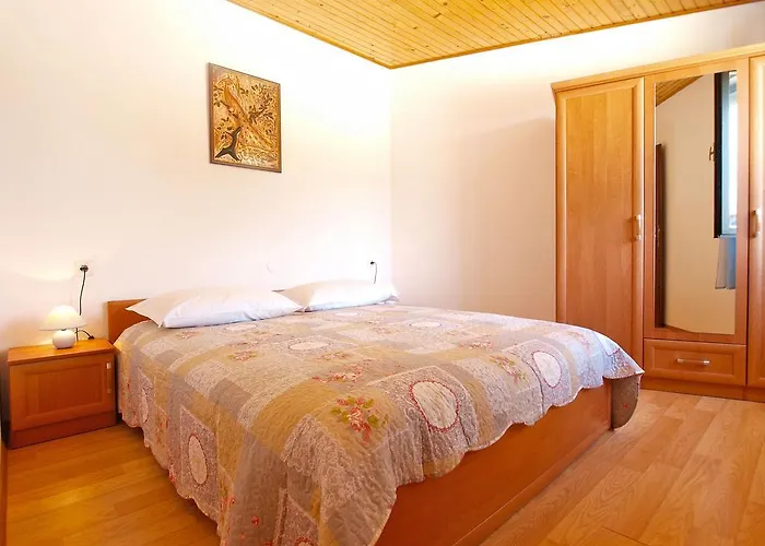House Sandra 1430