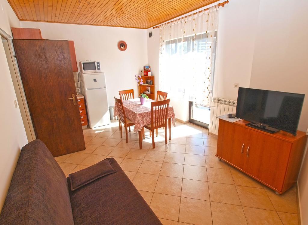 House Sandra 1430 Peresiji